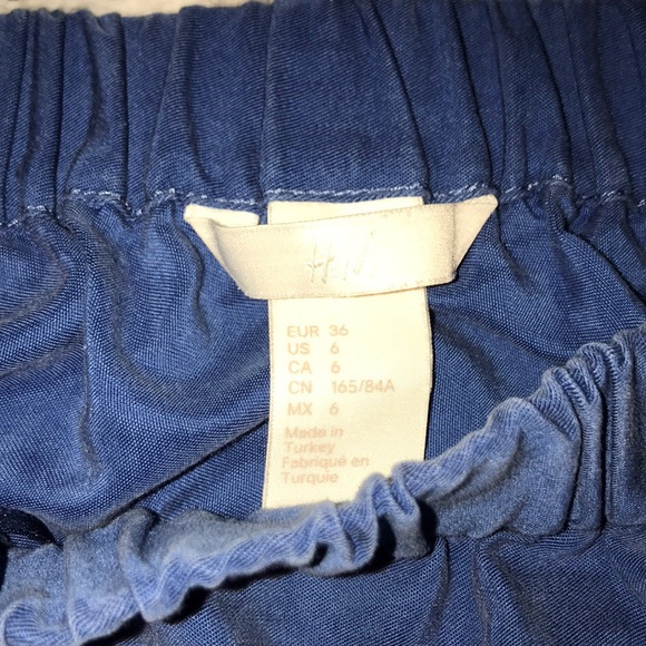 Blue “Off the Shoulder” Top! 💙 - Picture 2 of 3